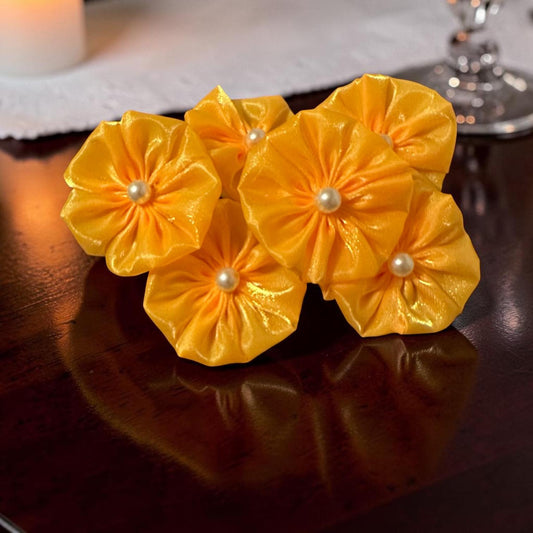 Sunlit Pearl Bloom Hair Tie