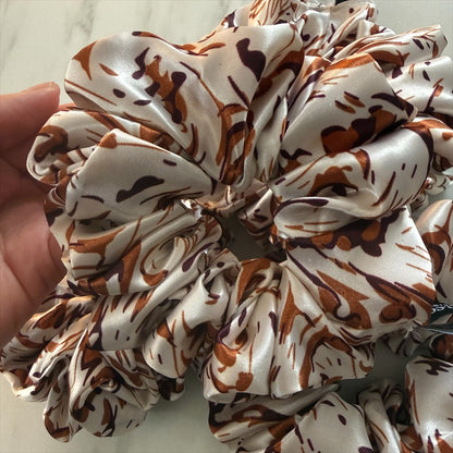 Amaretto Swirl Scrunchie